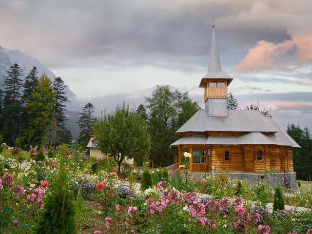 Caraiman_Monastery
