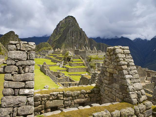 Machu_Picchu
