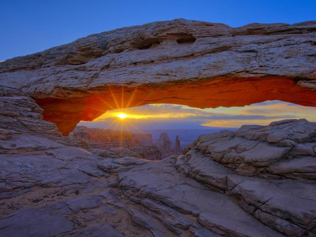 Mesa_Arch_Island