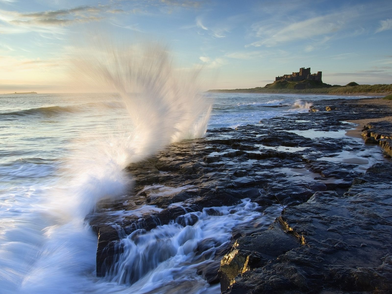 Bamburgh_Castle_at