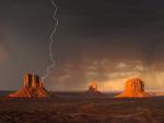 Thunderstorm_Over_Mo