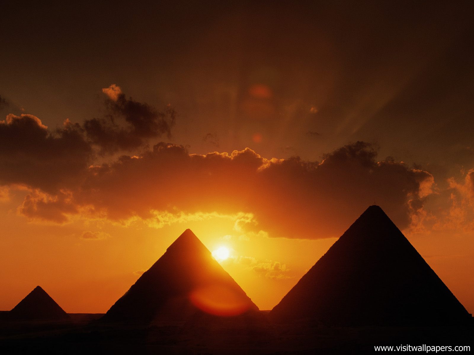 Pyramids_01