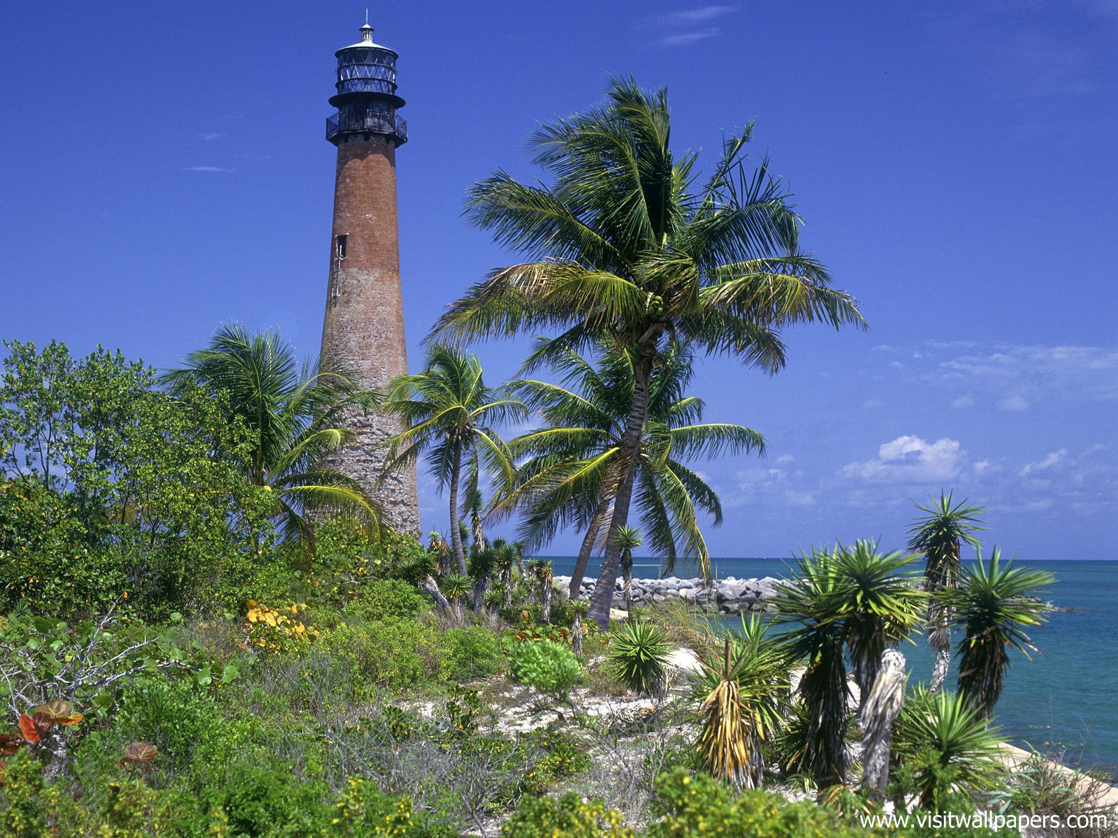Lighthouse_13