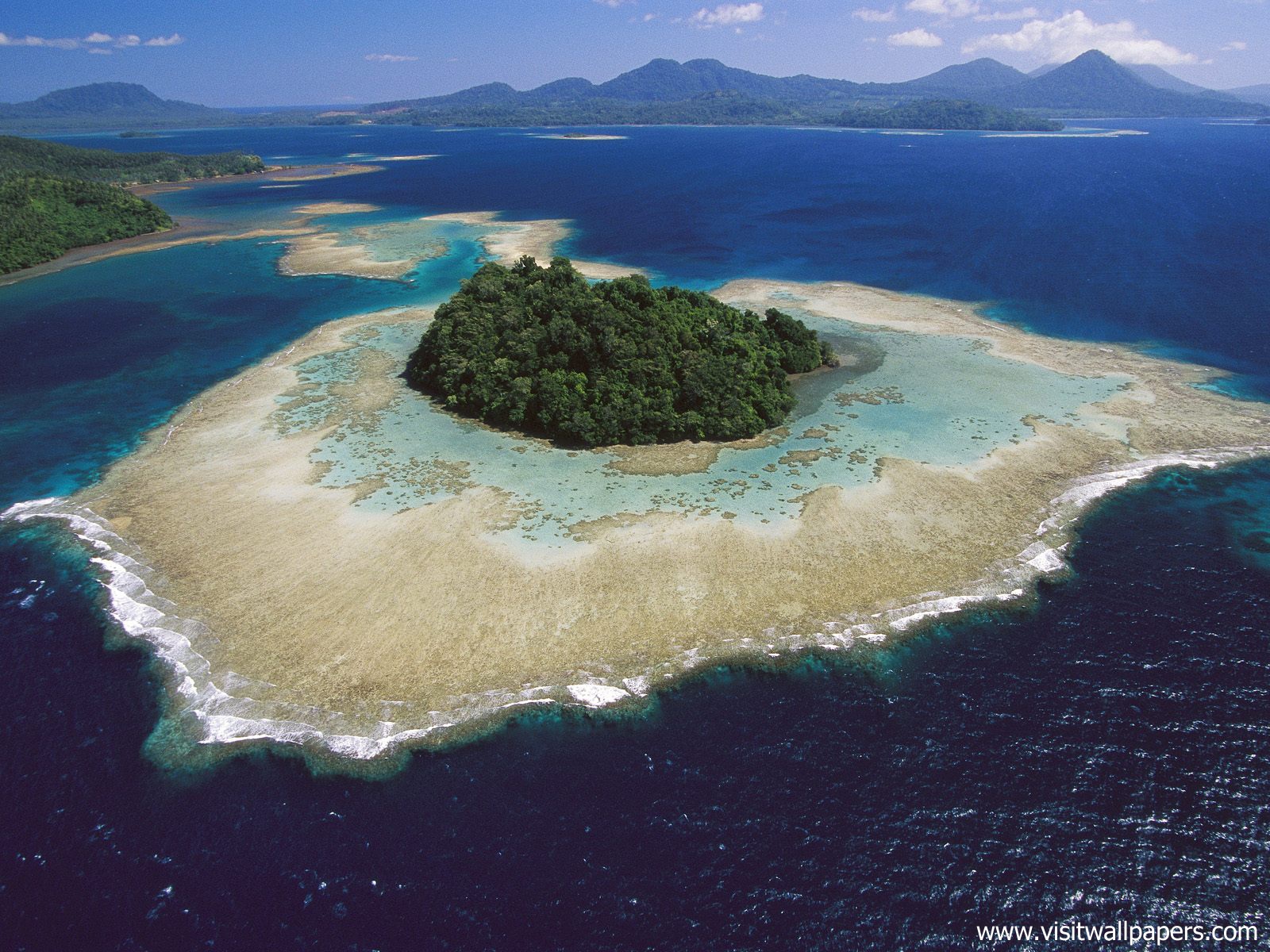 Aerial_view_344