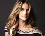 Alessandra_Ambrosio_018