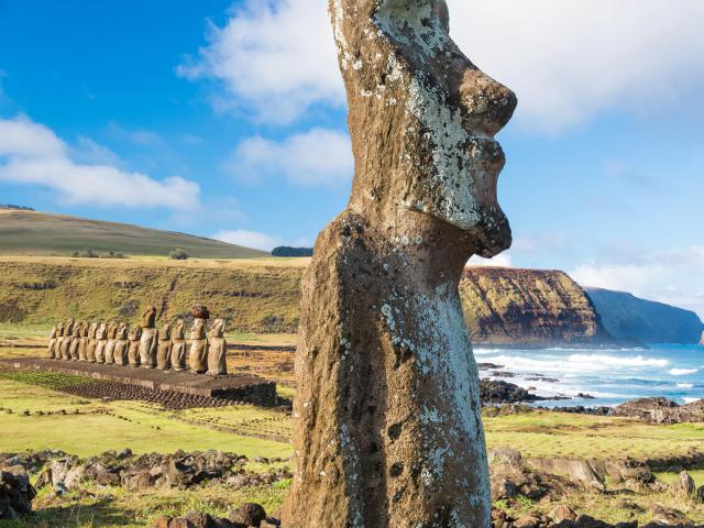 Moai_Stone_Statues_05