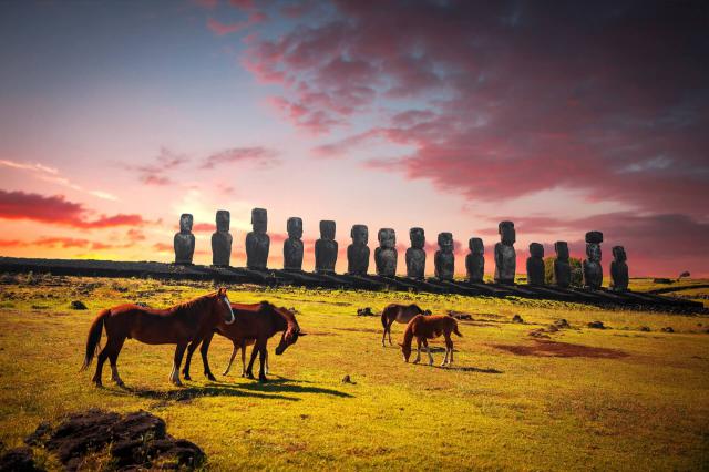 Moai_Stone_Statues_29