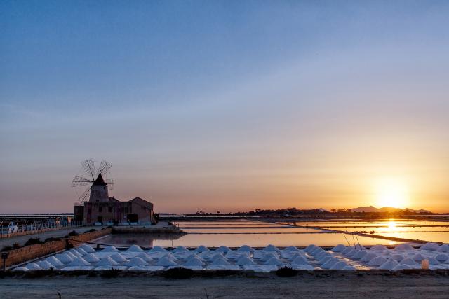 Windmill_48