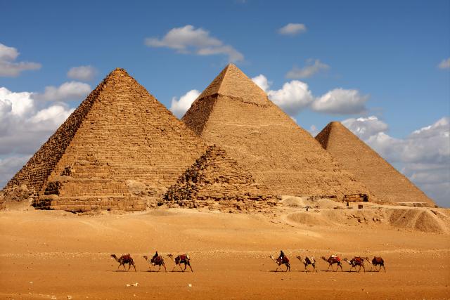 Pyramids_121