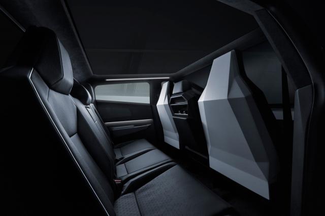 tesla_033