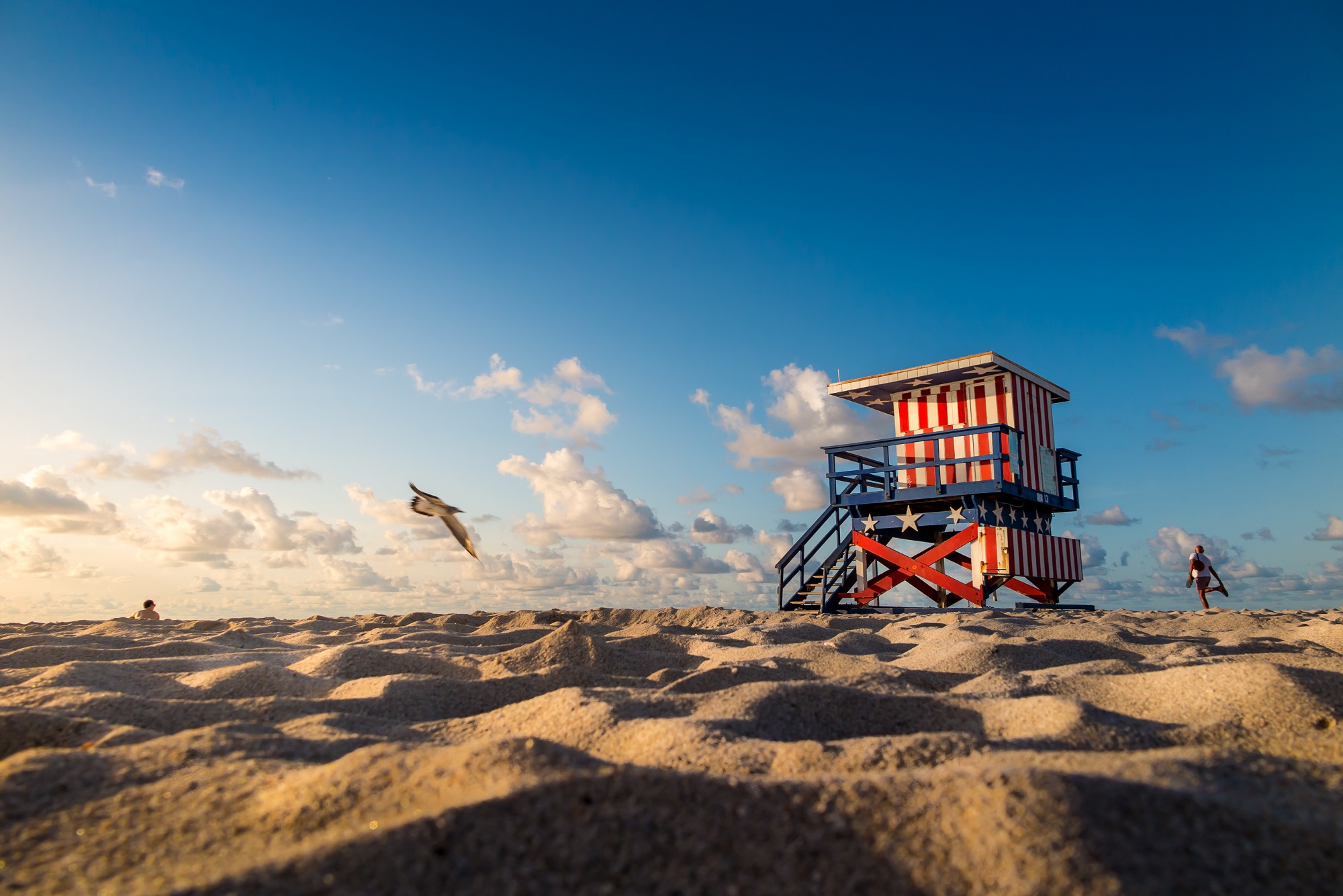 Lifeguard_Station_23