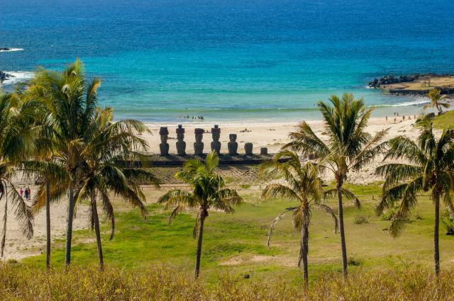 Moai_Stone_Statues_53