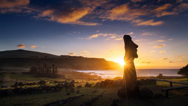 Moai_Stone_Statues_56