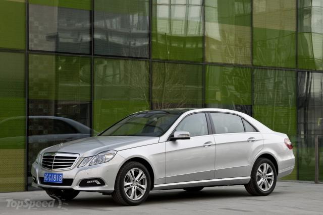 mercedes_01