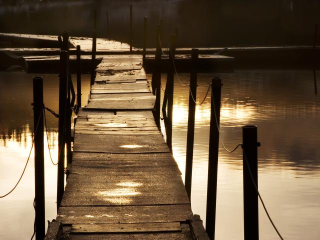 Hyatt Lake in Morning Light, Oregon