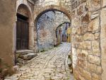 Cobblestone_Street_Bale_Croatia