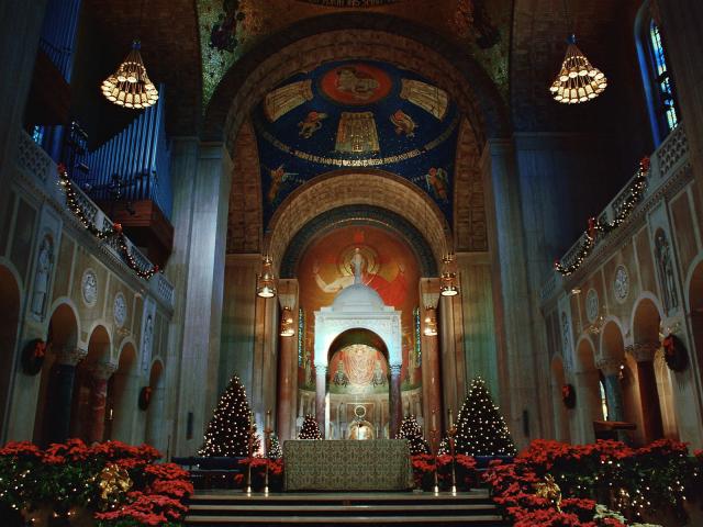 Interior_of_Shrine