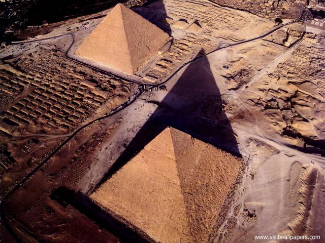 Pyramids_09